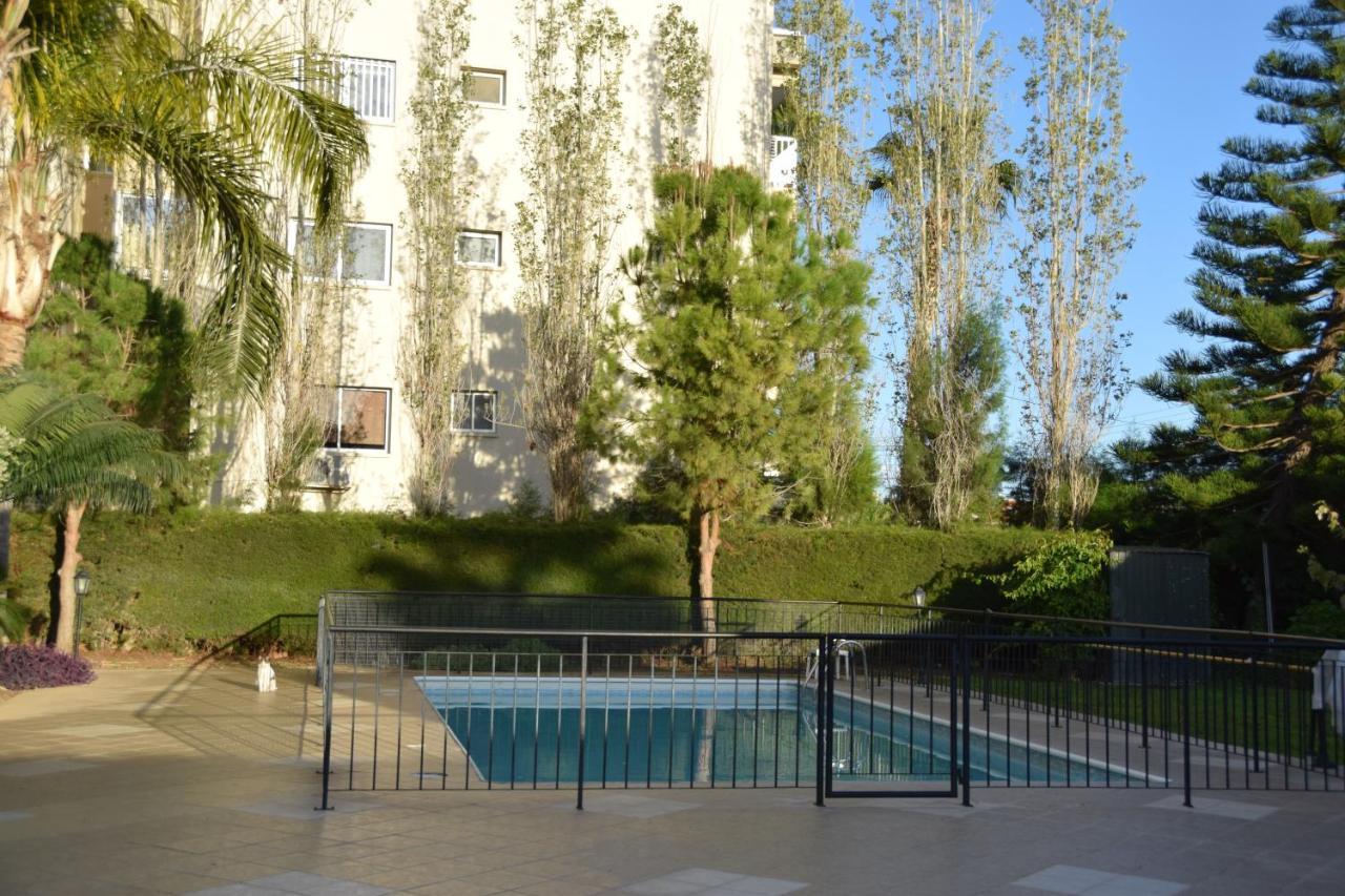 Raise Cosy Studio With Pool In Limasol Dış mekan fotoğraf
